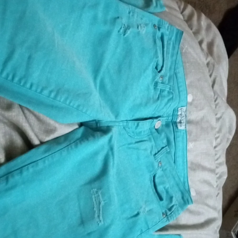Pants - Picture 3 of 3